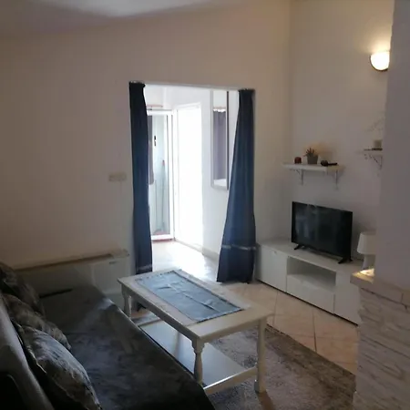 Libertas - Two Bedroom With With Terrace And Sea View 12 Apartment *